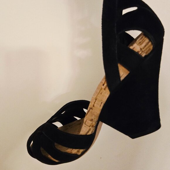 VIA SPIGA Black Leather Upper Strappy Peep-Toe Ankle Strap Shoe - Size 6.5M - Picture 8 of 15